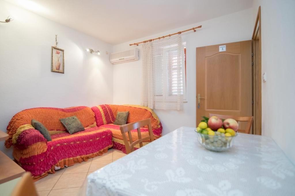 Apartments Longo Supetar Extérieur photo